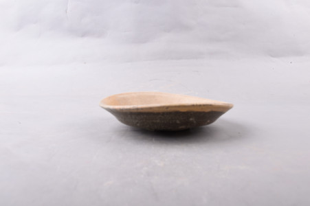 宋黄釉陶碗